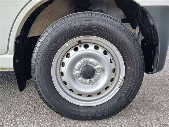 ダイハツ ハイゼットカーゴ