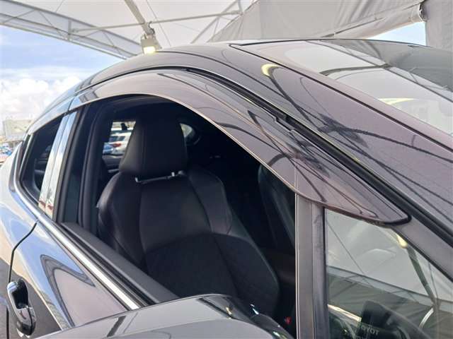 トヨタ C-HR