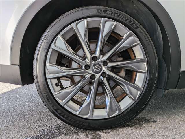 トヨタ クラウンクロスオーバー