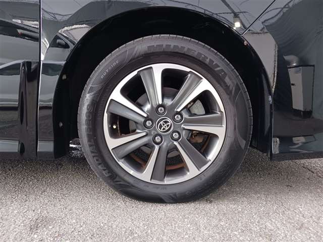 トヨタ ヴォクシー