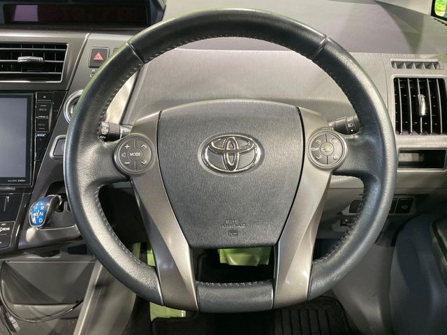 トヨタ プリウスα