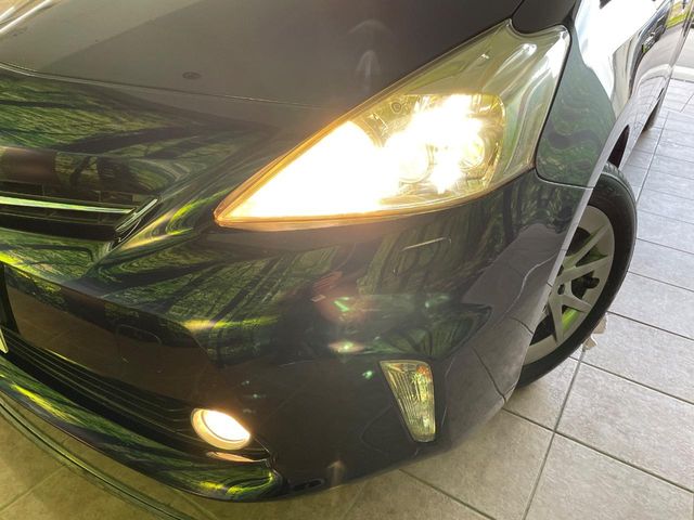 トヨタ プリウスα