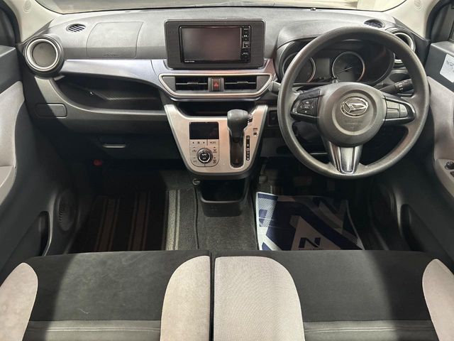 ダイハツ キャスト