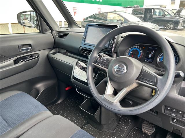 日産 ルークス