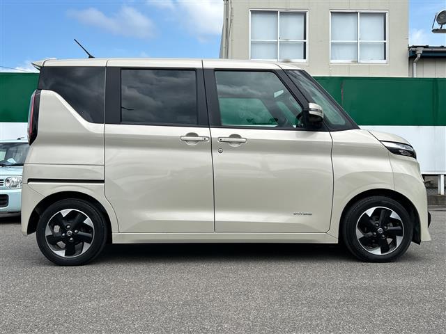 日産 ルークス