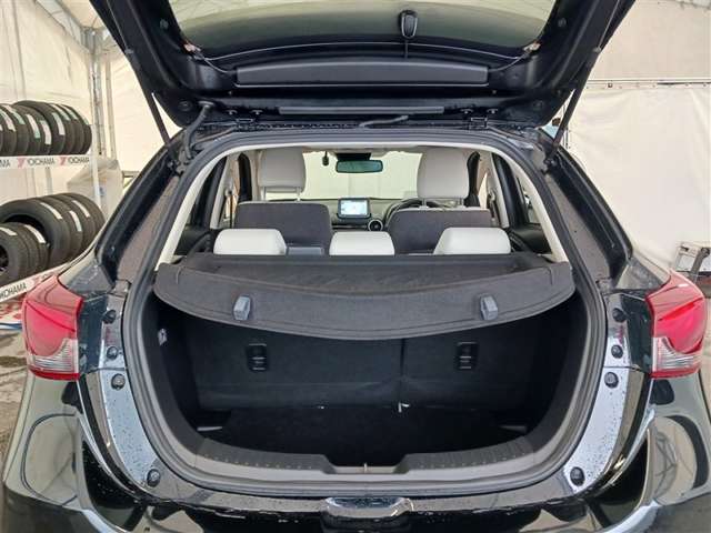 マツダ MAZDA2