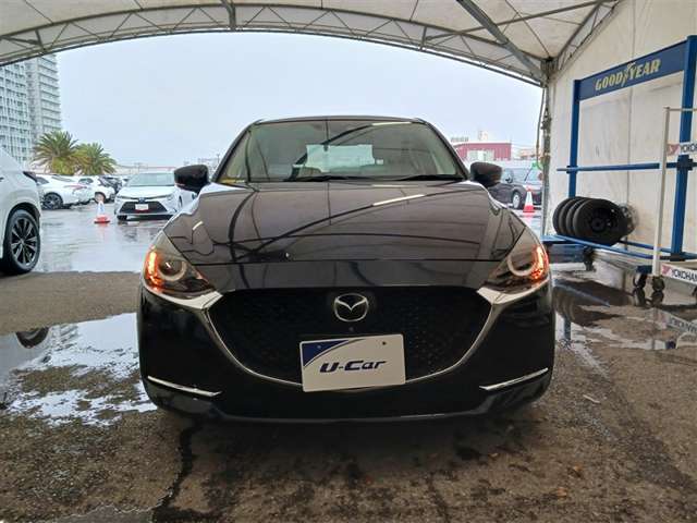 マツダ MAZDA2