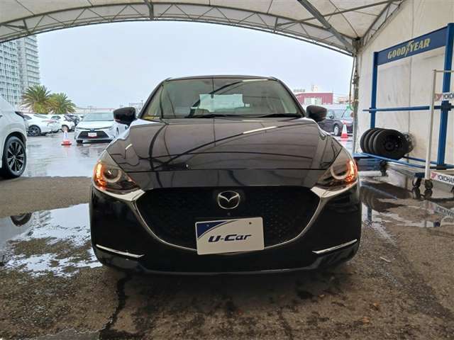 マツダ MAZDA2