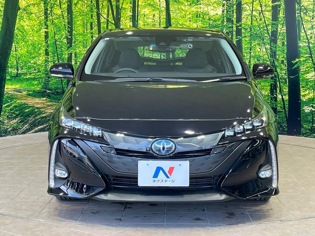 トヨタ プリウスPHV