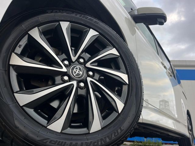 トヨタ ヴォクシー