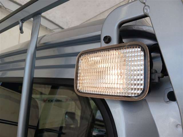 ダイハツ ハイゼットトラック