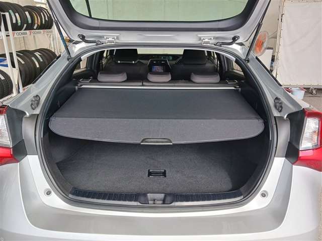 トヨタ プリウス