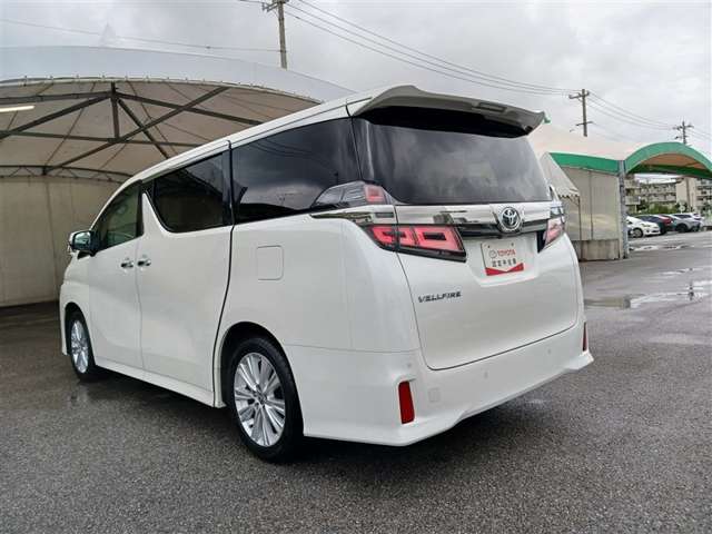 トヨタ ヴェルファイア