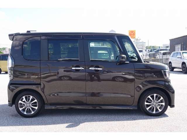 ホンダ N-BOX