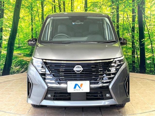 日産 セレナ
