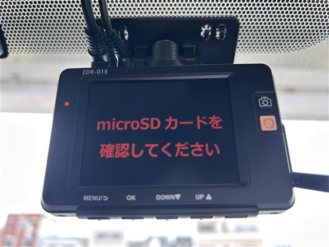 トヨタ プリウスα