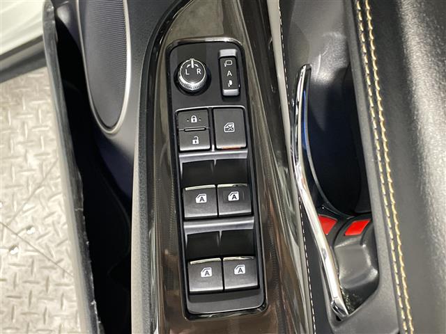 トヨタ ハリアー