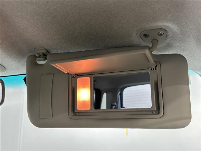 ダイハツ ミラココア