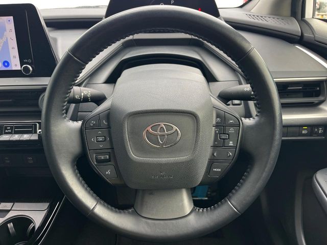 トヨタ プリウス