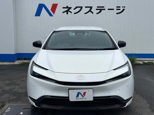 トヨタ プリウス