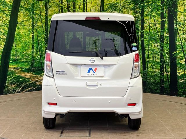 日産 デイズルークス