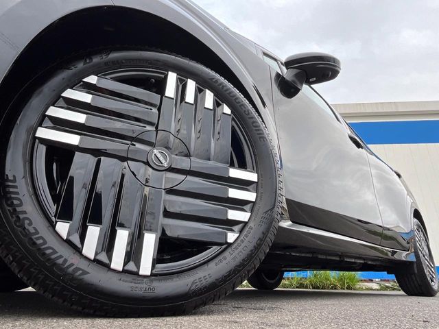 日産 ノートオーラ