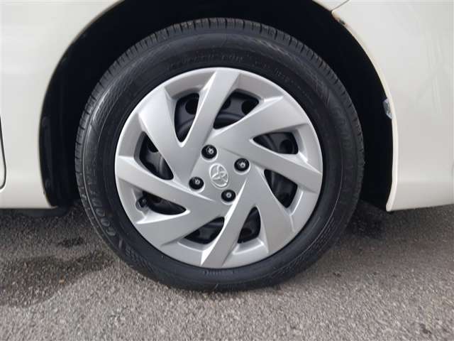 トヨタ カローラアクシオ