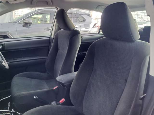 トヨタ カローラアクシオ