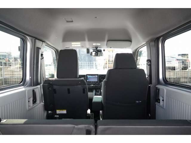 ホンダ N-VAN e: