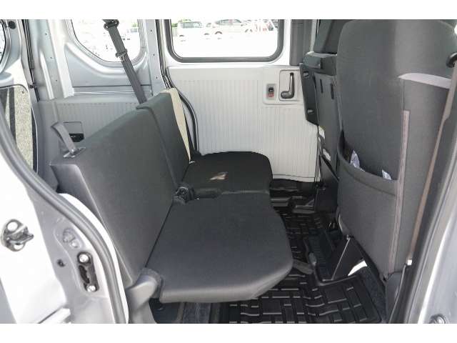 ホンダ N-VAN e: