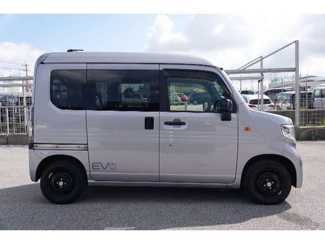 ホンダ N-VAN e: