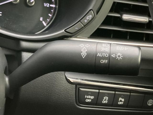 マツダ MAZDA3セダン