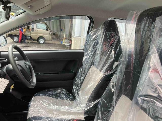 ダイハツ ミライース