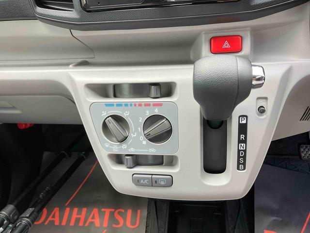 ダイハツ ミライース