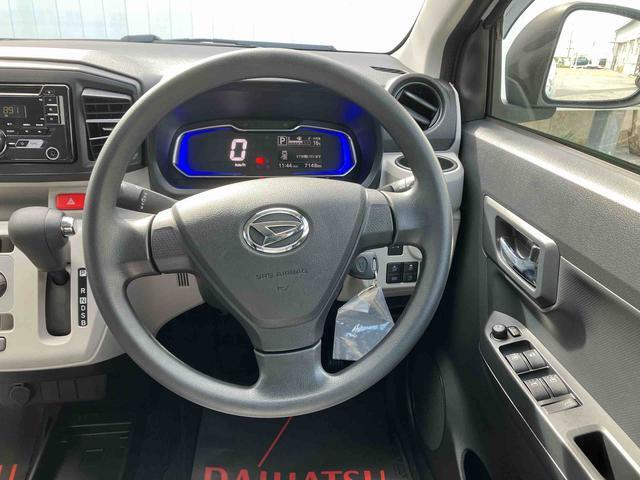 ダイハツ ミライース