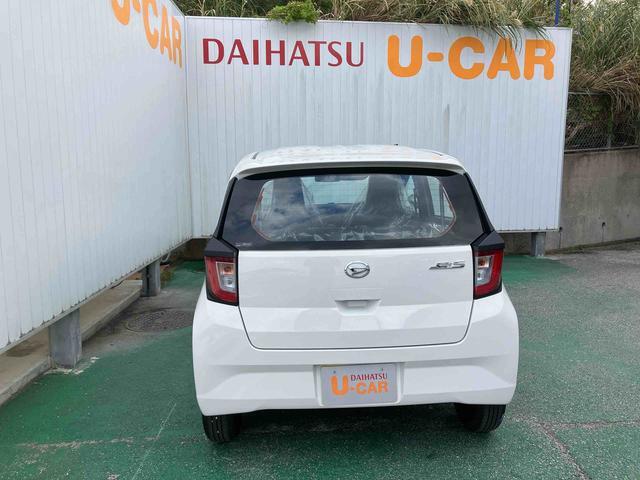 ダイハツ ミライース