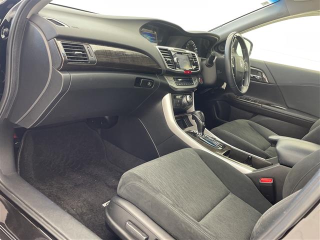 ホンダ アコードハイブリッド