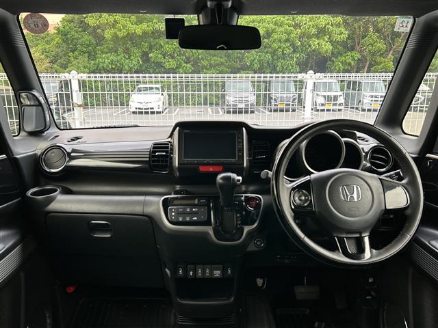 ホンダ N-BOXスラッシュ
