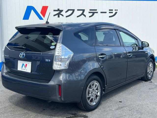 トヨタ プリウスα