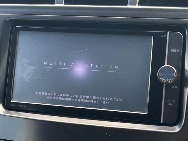 トヨタ プリウスα