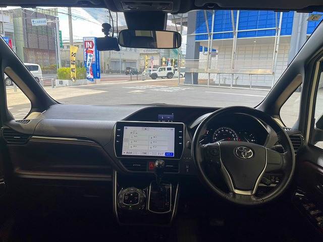 トヨタ エスクァイア