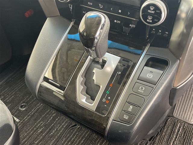 トヨタ ヴェルファイア