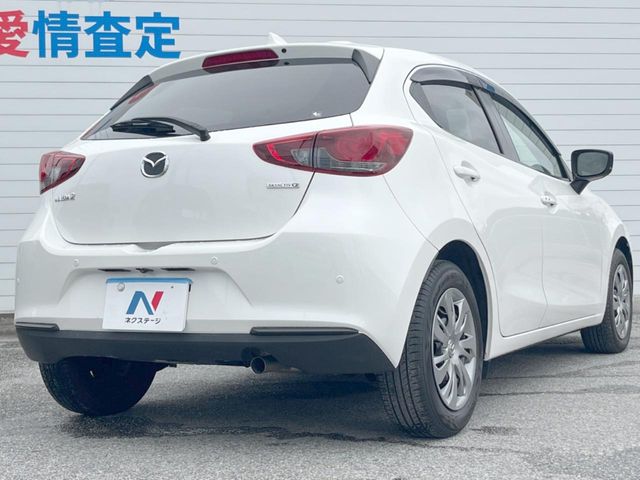 マツダ MAZDA2