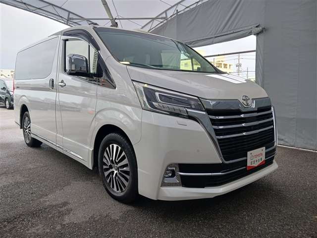 トヨタ グランエース
