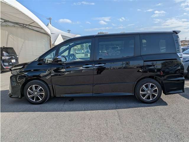 トヨタ ヴォクシー