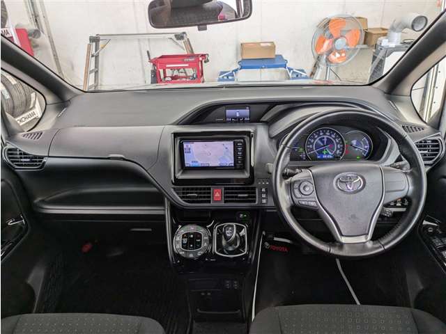 トヨタ ヴォクシー