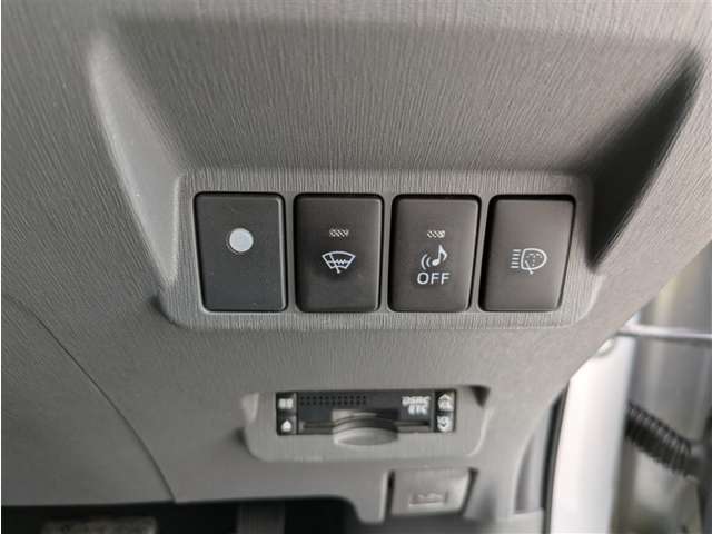 トヨタ プリウスα