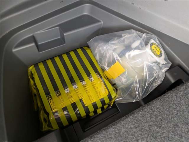 トヨタ プリウスα