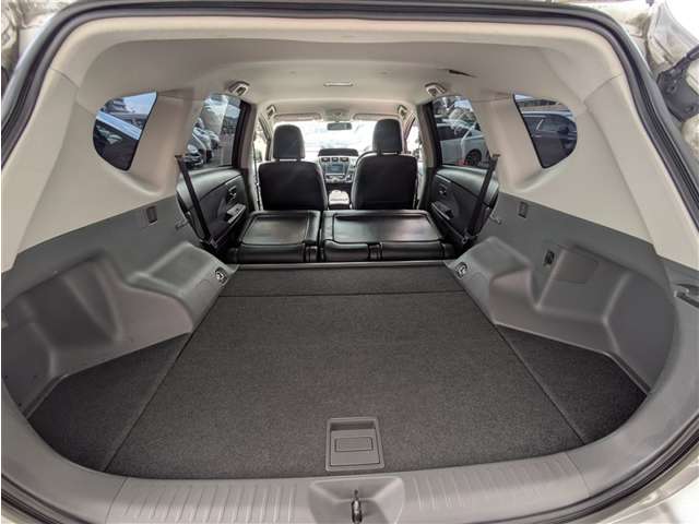 トヨタ プリウスα