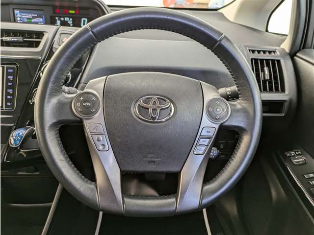 トヨタ プリウスα